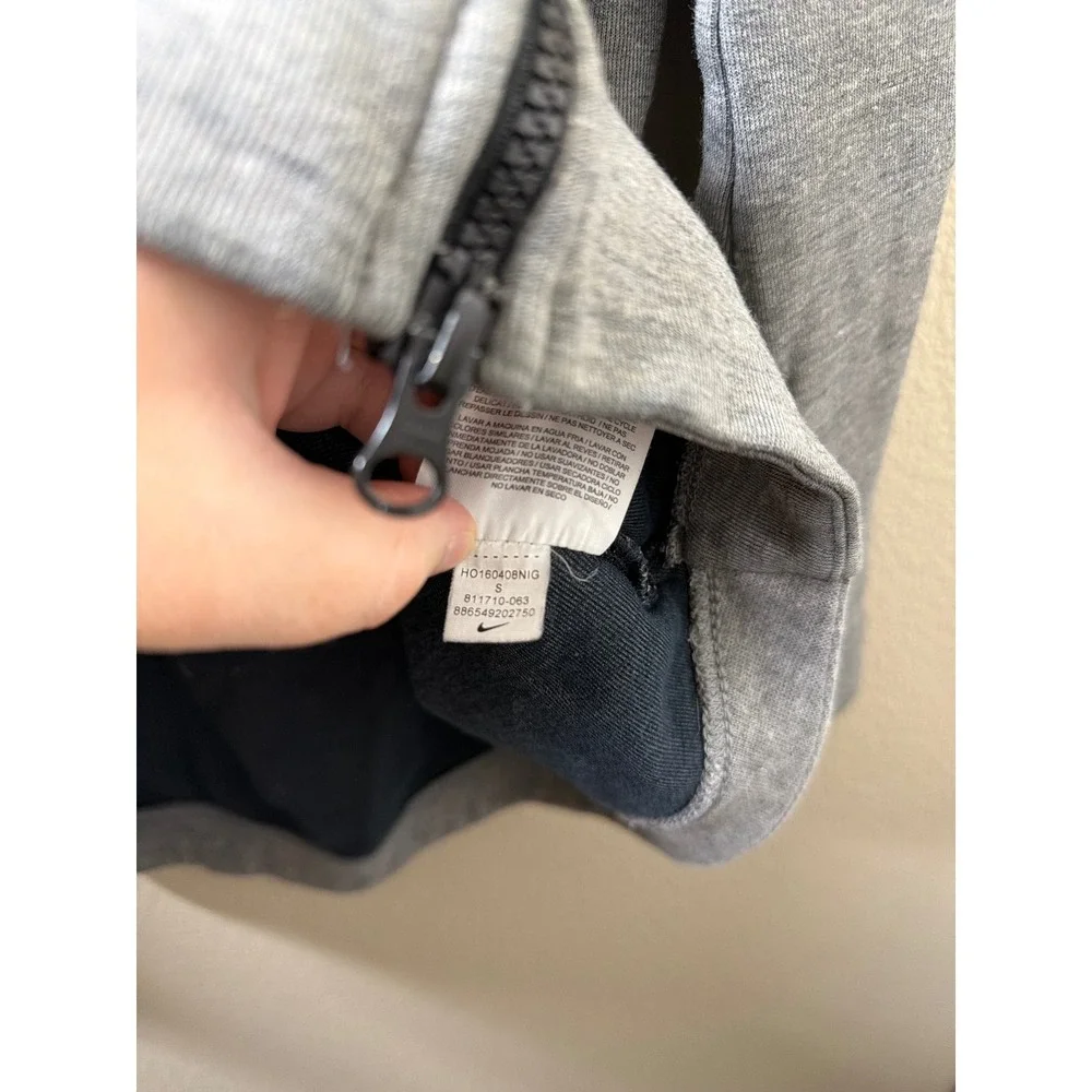 Women's Nike Tech Jacket Size Small